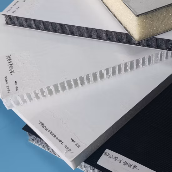 ガラス繊維で強化された連続CFRT熱可塑性ハニカムサンドイッチパネル