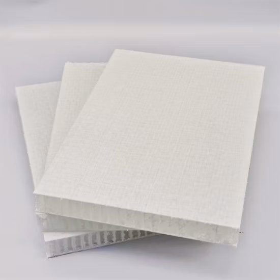 熱可塑性波形プレート